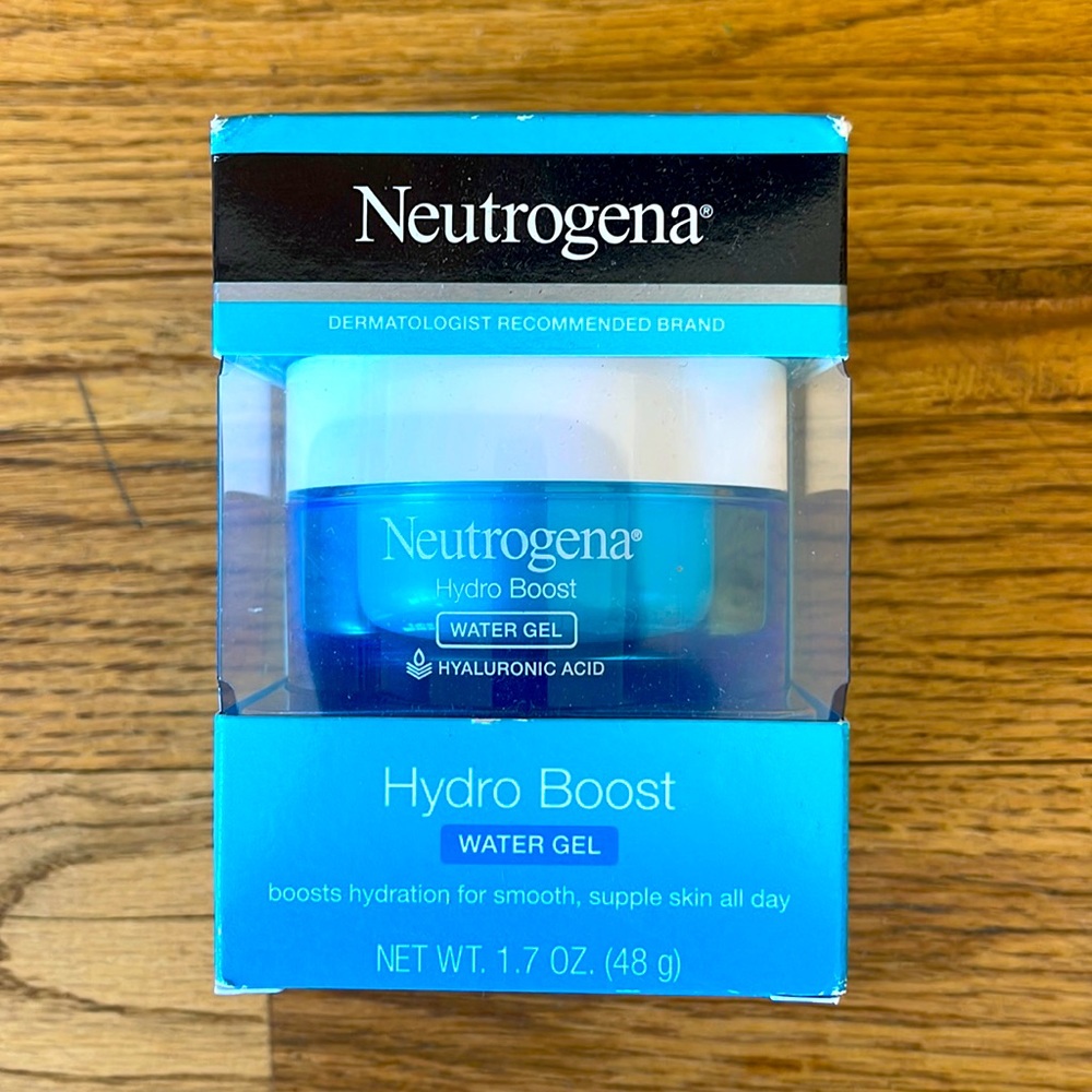 NEUTROGENA HYDRO BOOST WATER GEL WITH HYALURONIC ACID
